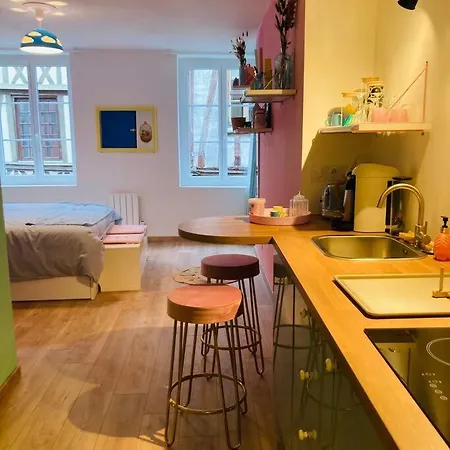 Apartment Barbapappart - Un Colore Dans Le Centre De Rouen